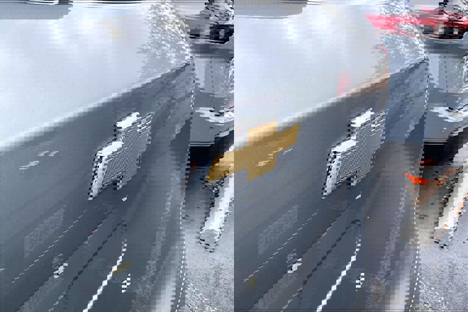 Used 2023 Chevrolet Blazer LT image 9