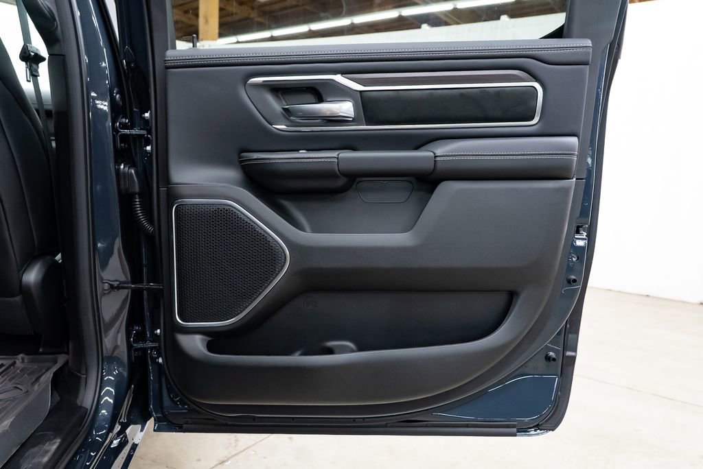 New 2026 RAM 1500 Laramie AWD/4WD image 28