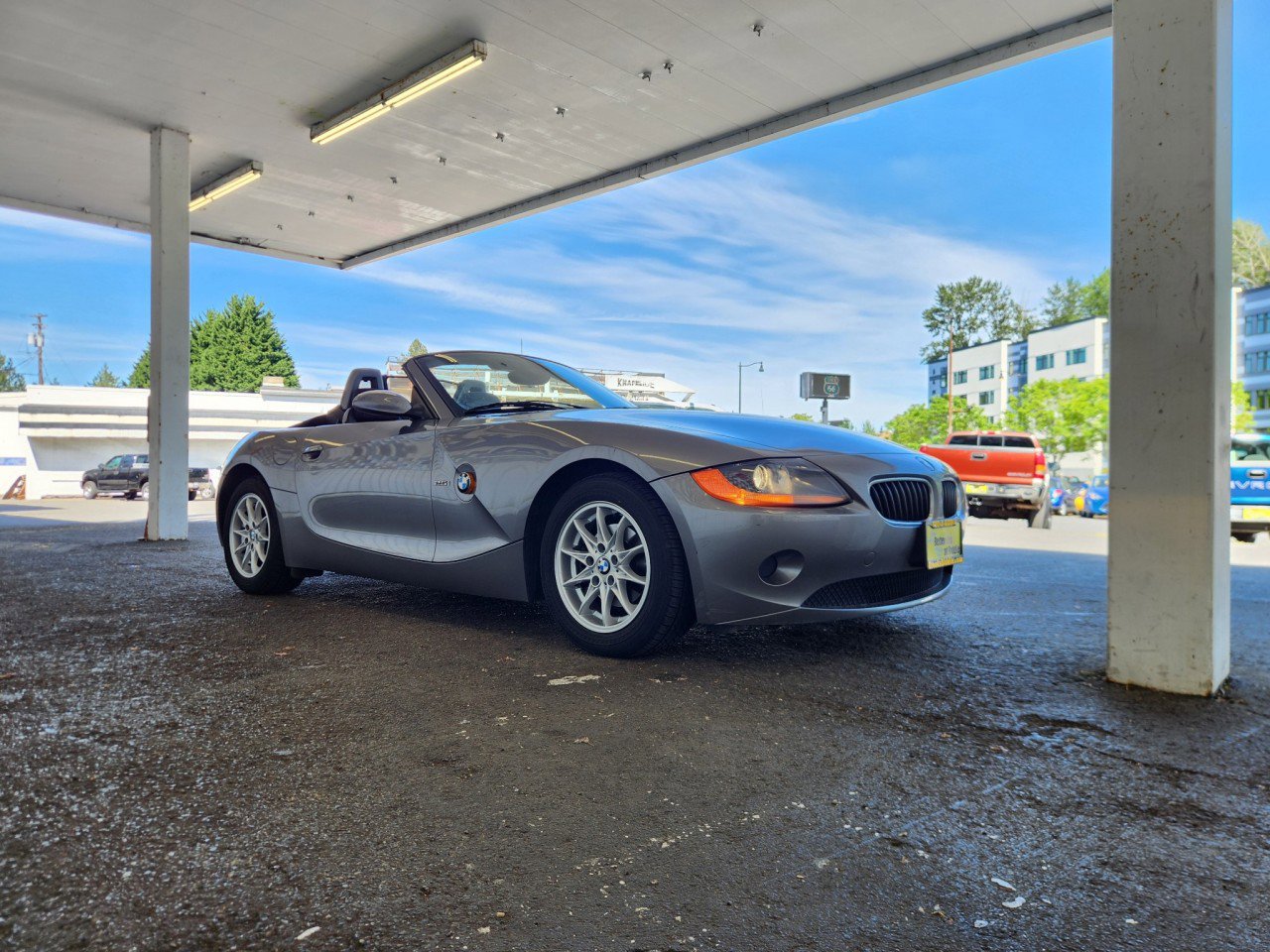 Used 2004 BMW Z4 2.5i RWD image 7