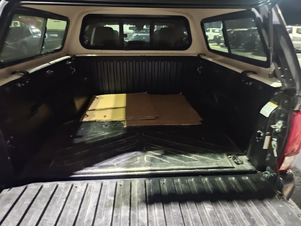 Used 2020 Toyota Tacoma SR AWD/4WD image 5