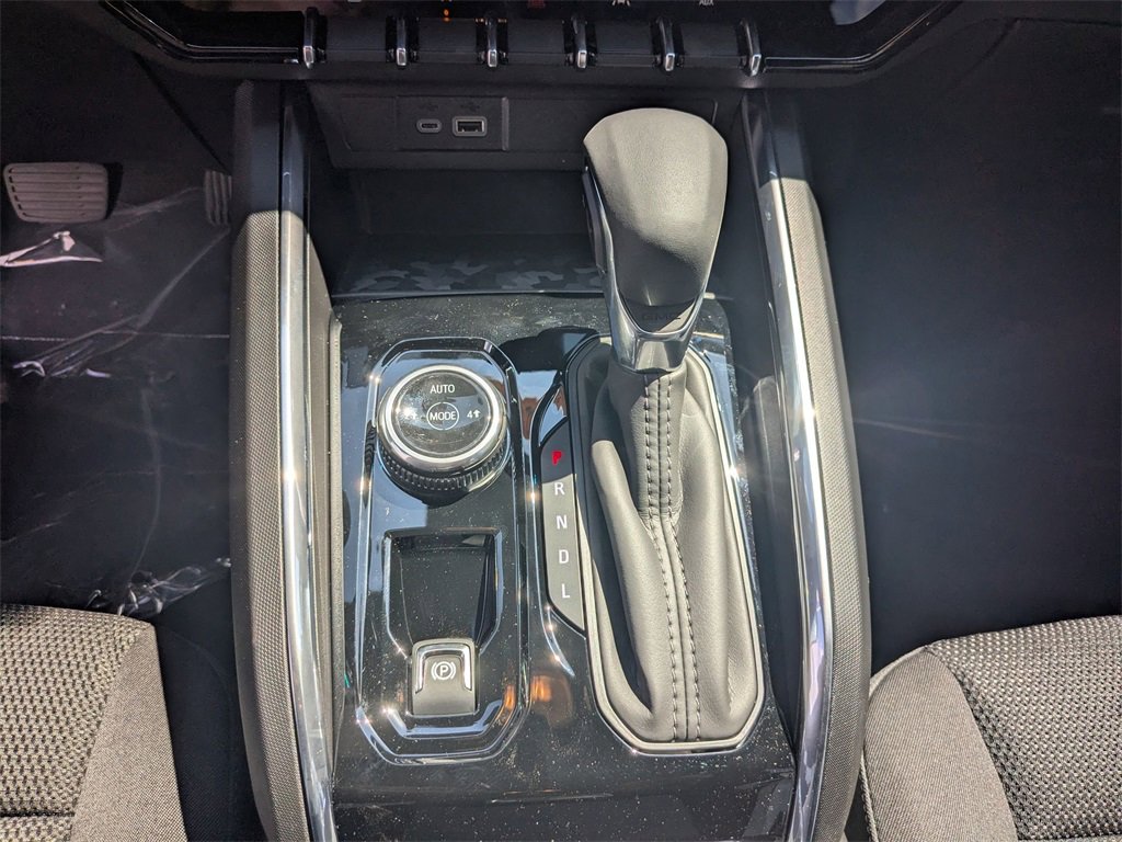 New 2026 GMC Canyon Elevation w/ Convenience Package image 13