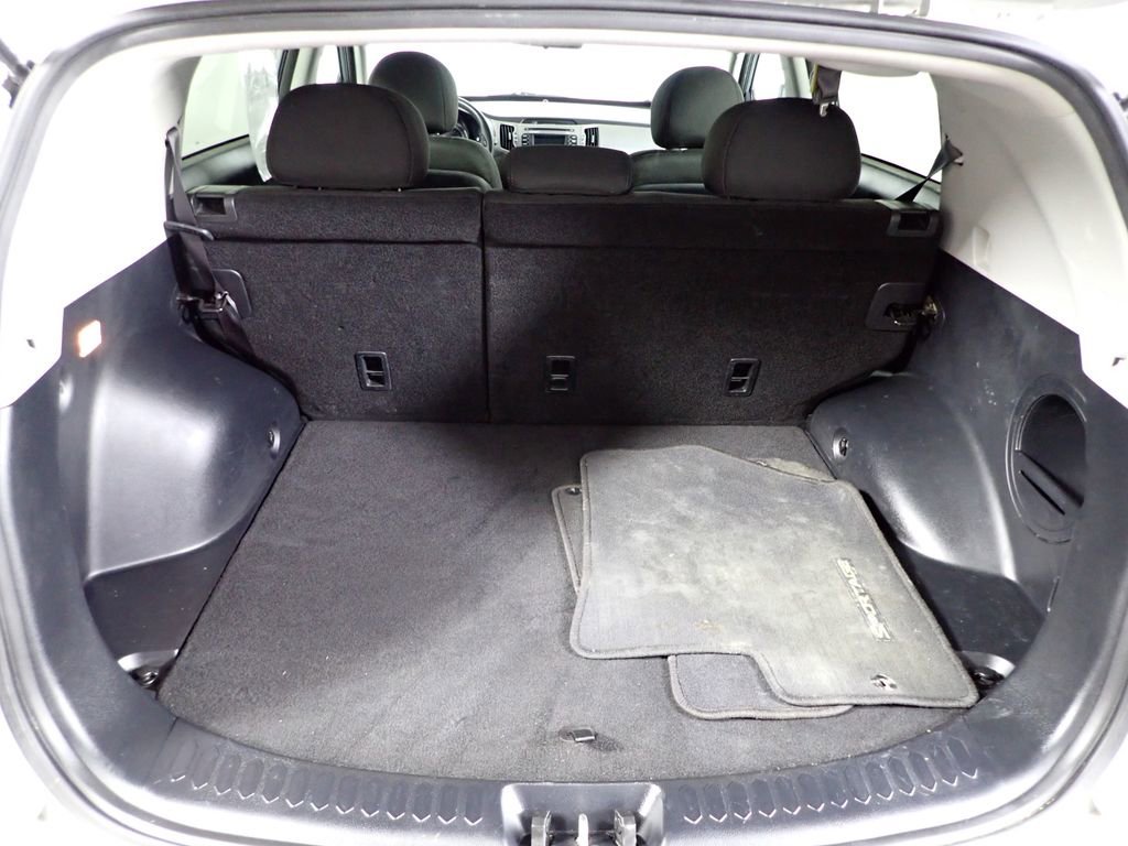 Used 2014 Kia Sportage LX image 14
