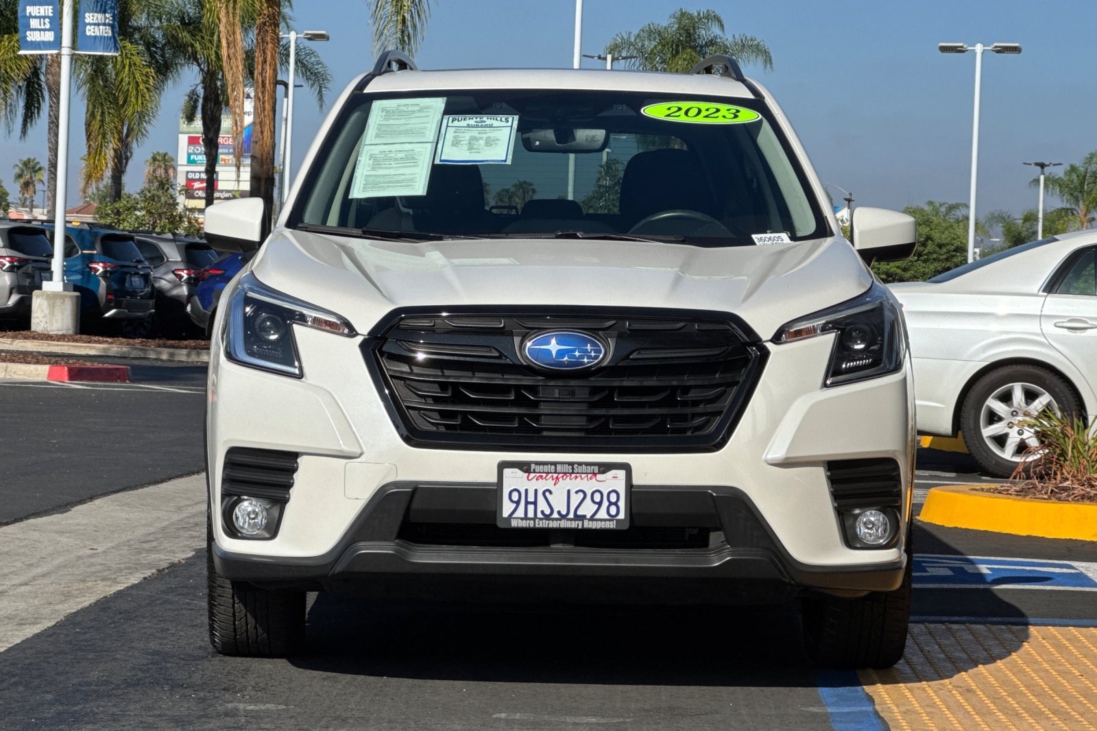 Certified 2023 Subaru Forester Premium AWD/4WD image 9