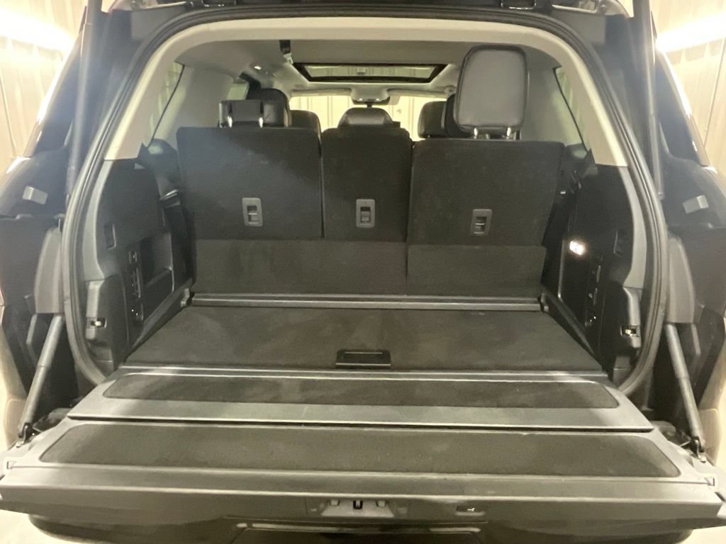 Used 2025 Lincoln Navigator Reserve AWD/4WD image 29
