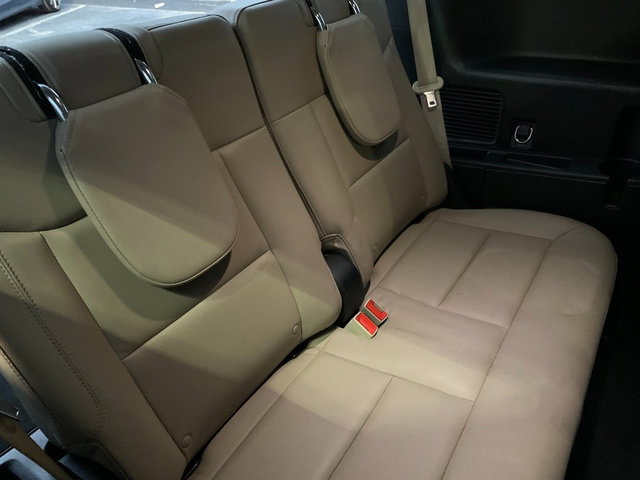 Used 2021 Ford Explorer Limited AWD/4WD image 16