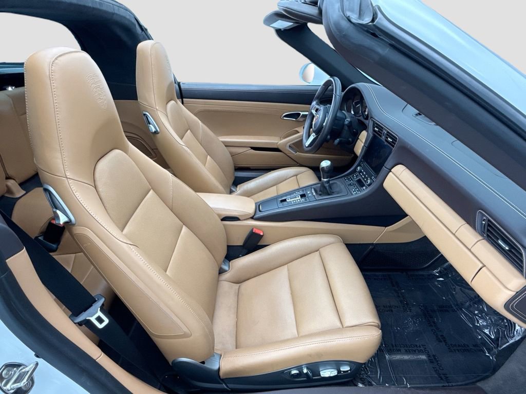Used 2019 Porsche 911 Targa 4 GTS AWD/4WD image 26