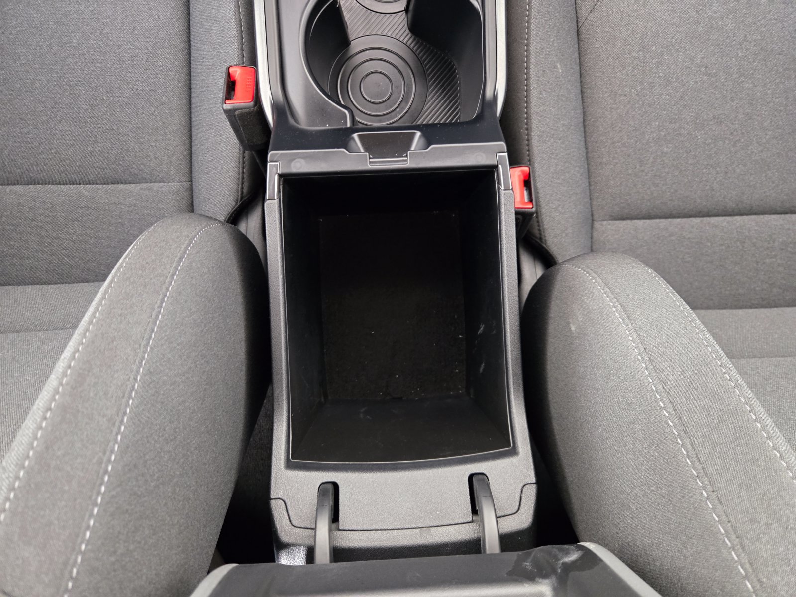 Used 2025 Kia K4 FWD image 17