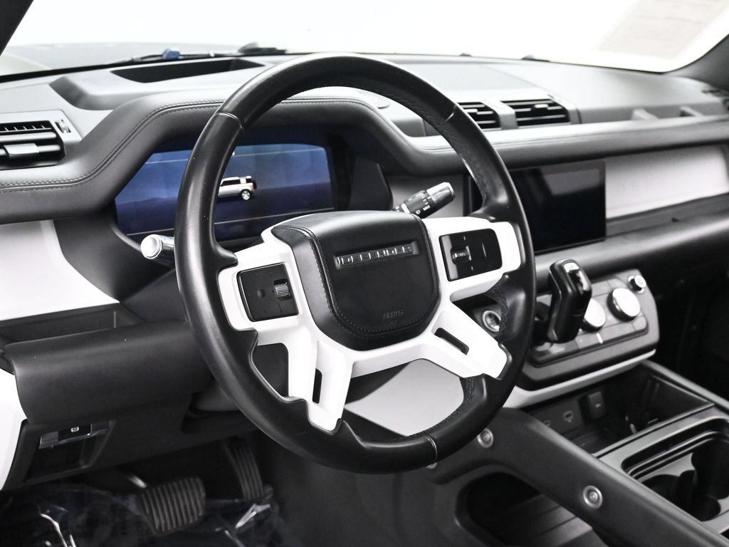 Used 2020 Land Rover Defender 110 HSE AWD/4WD image 22