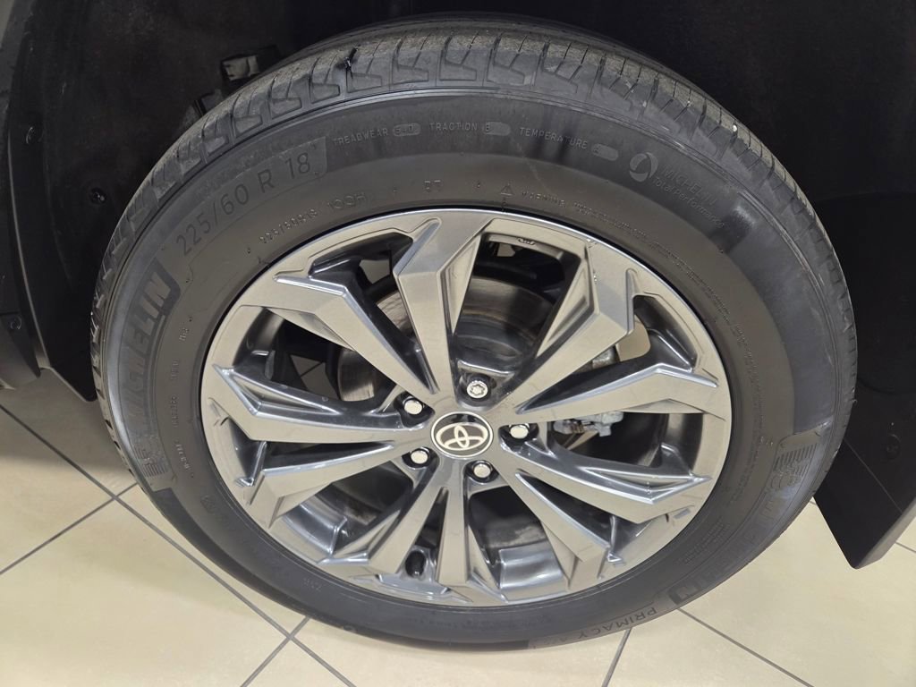 Used 2024 Toyota RAV4 Limited w/ Advanced Technology Package image 10