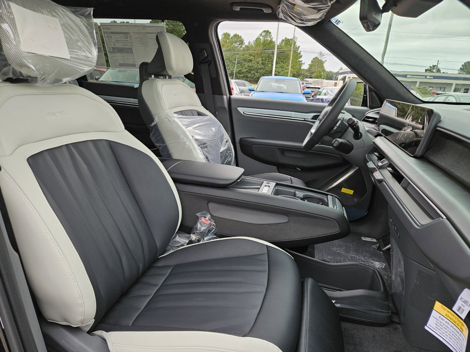 New 2026 Kia EV9 GT-Line image 12