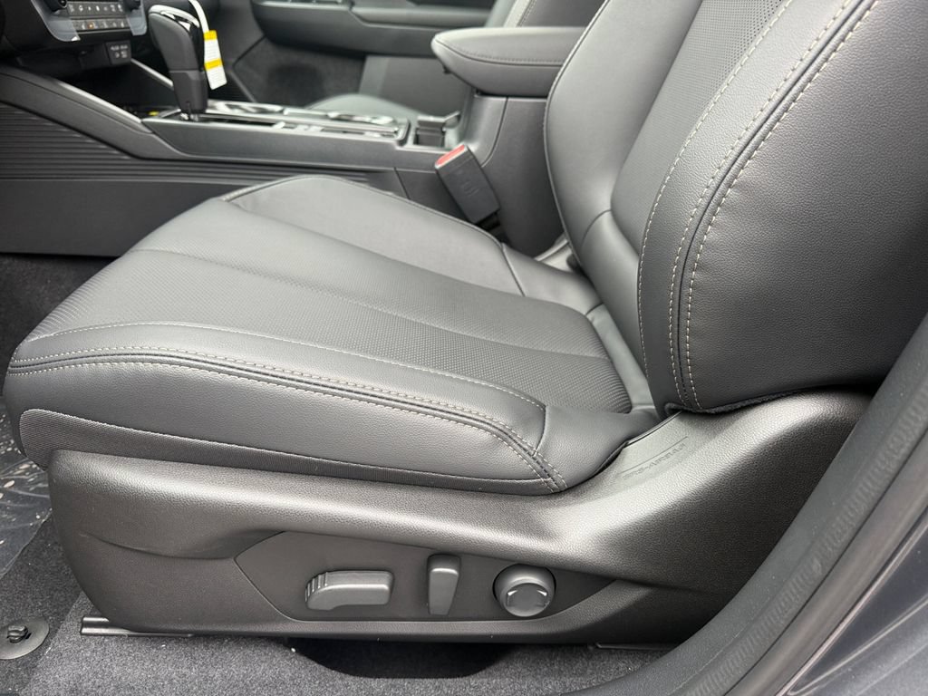 New 2026 Subaru Outback Limited AWD/4WD image 15