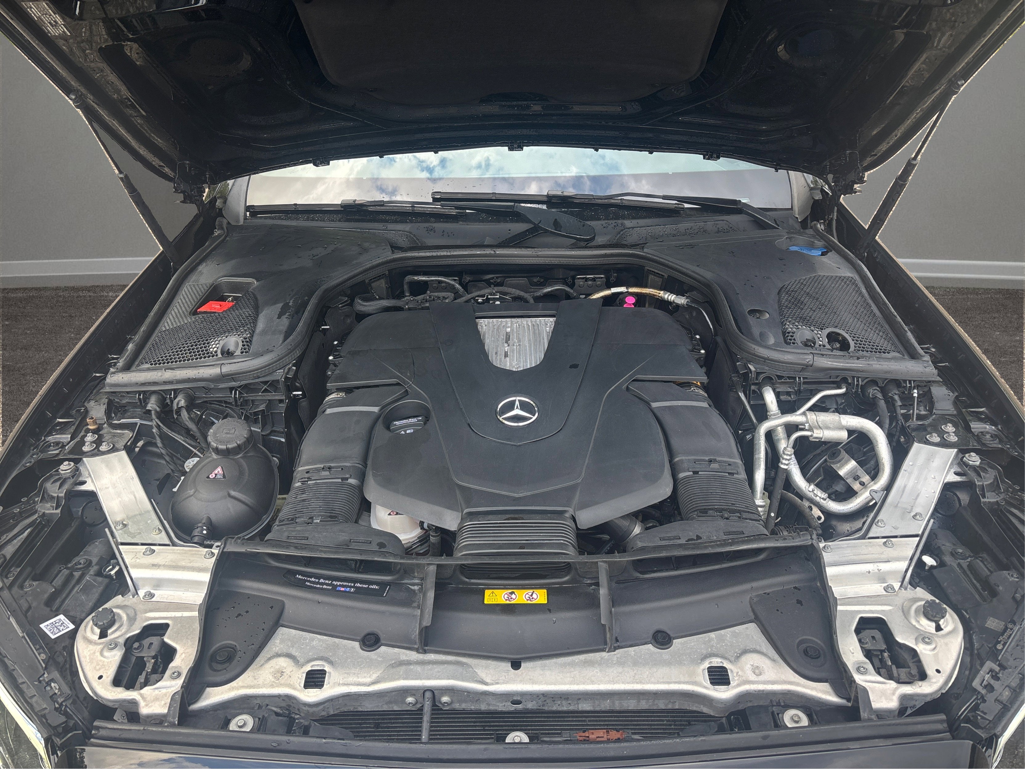 Used 2019 Mercedes-Benz E 450 4MATIC Sedan image 32