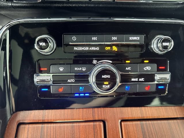 Used 2021 Lincoln Navigator L Reserve AWD/4WD image 9