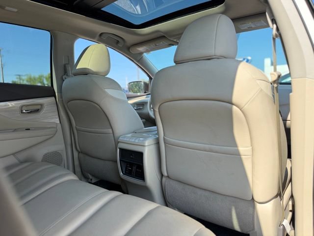 Used 2016 Nissan Murano SL w/ SL Technology Package AWD/4WD image 19