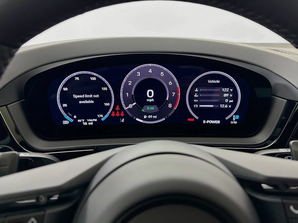 New 2026 Porsche Cayenne E-Hybrid AWD/4WD image 16