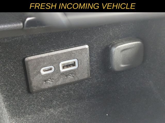 Used 2023 Cadillac XT4 Sport image 19