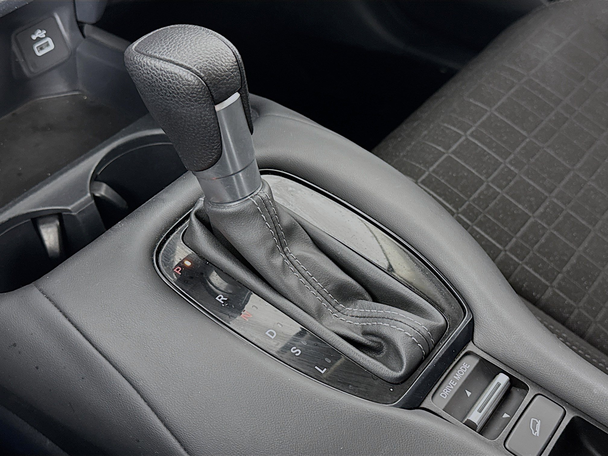 Certified 2023 Honda HR-V LX image 16