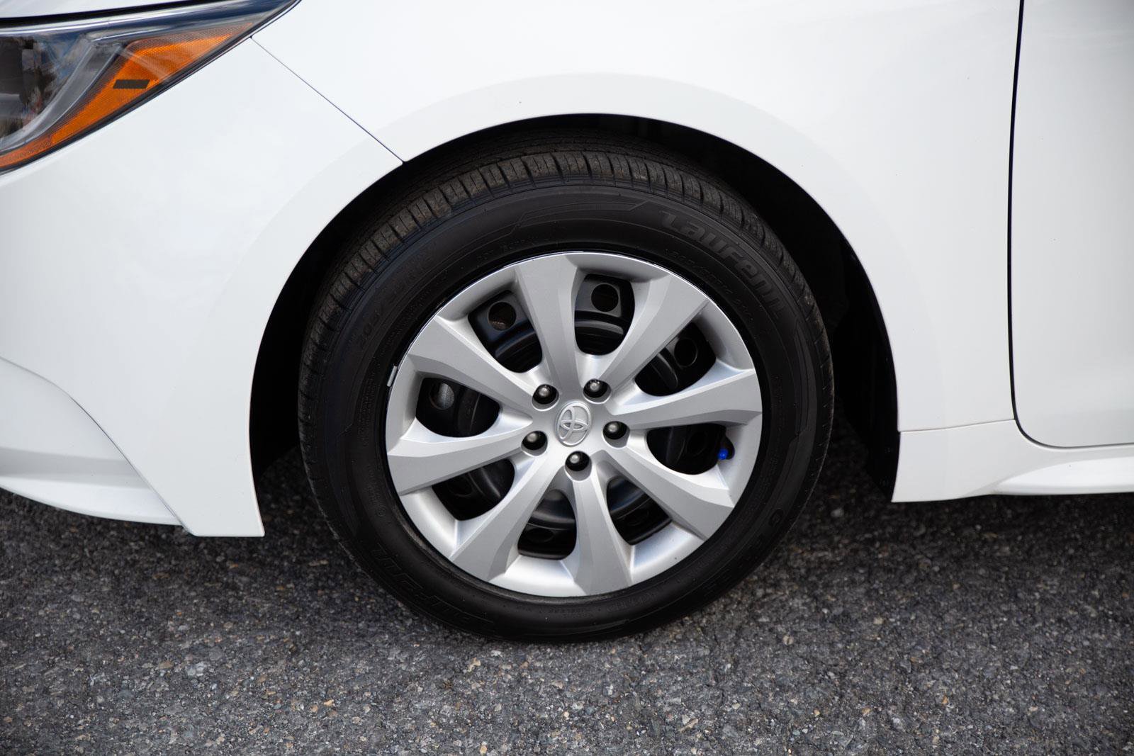 Used 2024 Toyota Corolla LE image 9