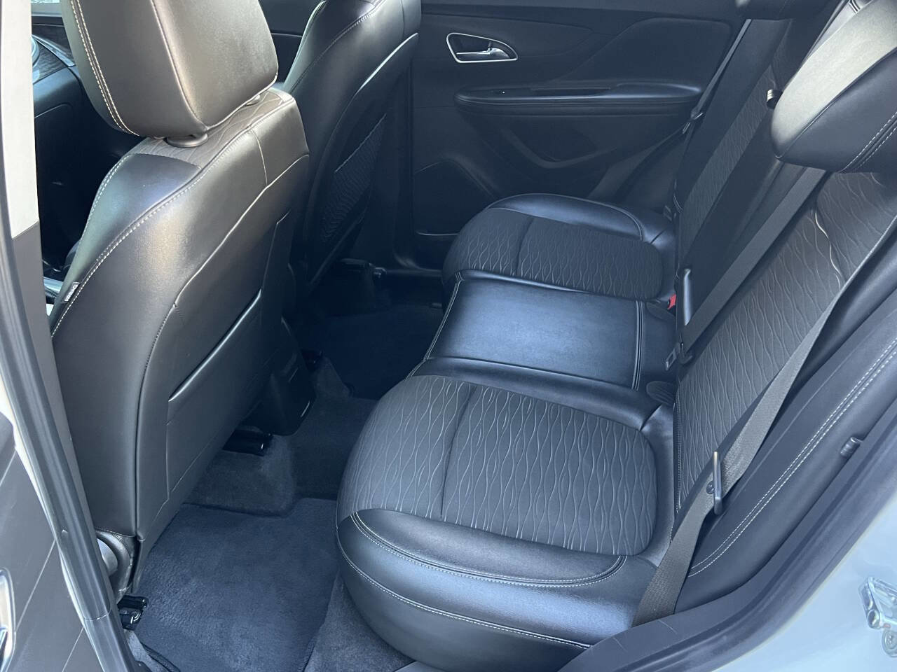 Used 2016 Buick Encore AWD image 17