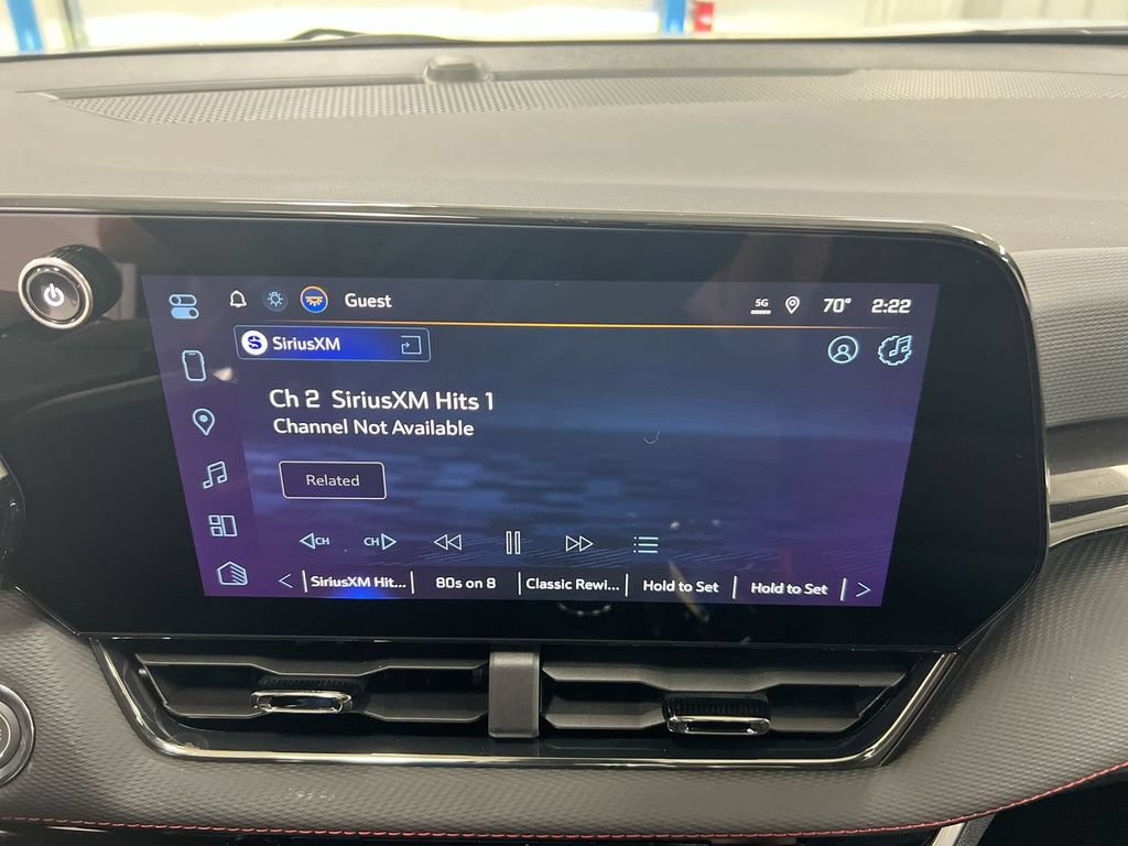 New 2027 Chevrolet Equinox RS AWD/4WD image 14