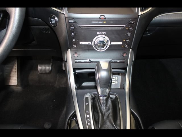 Used 2018 Ford Edge Titanium w/ Technology Package AWD/4WD image 24