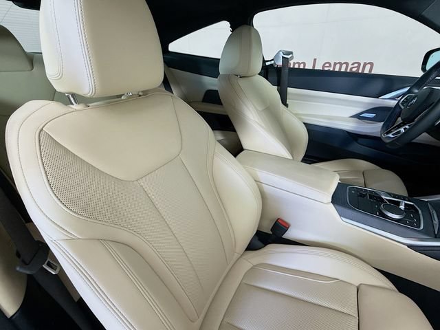 Used 2025 BMW 440i xDrive Coupe w/ Premium Package AWD/4WD image 29