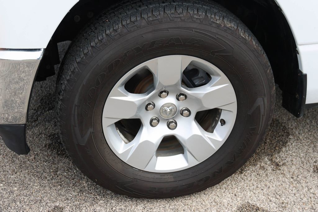 Used 2022 RAM 1500 Big Horn AWD/4WD image 7