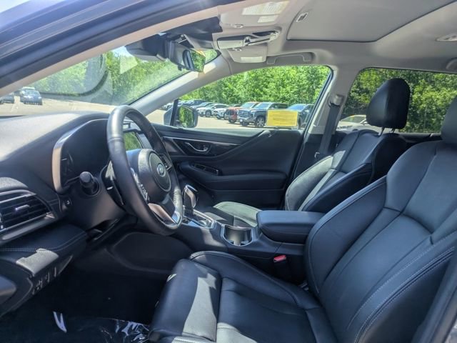 Used 2024 Subaru Outback Touring AWD/4WD image 15