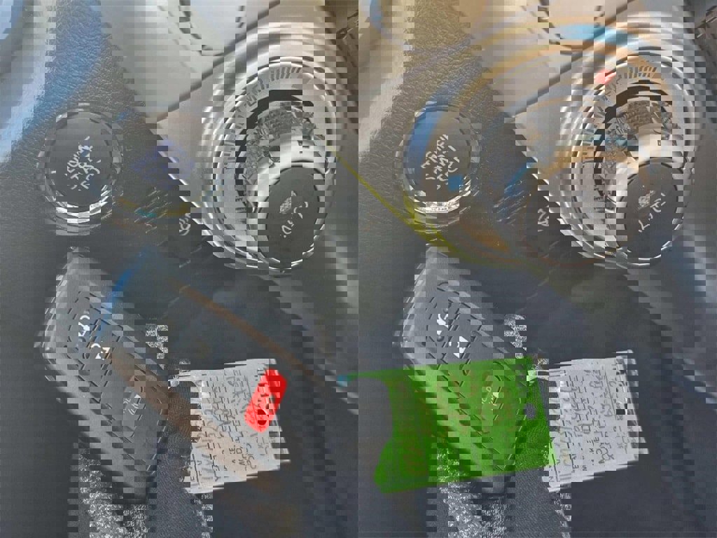 Used 2024 Toyota 4Runner Limited image 20