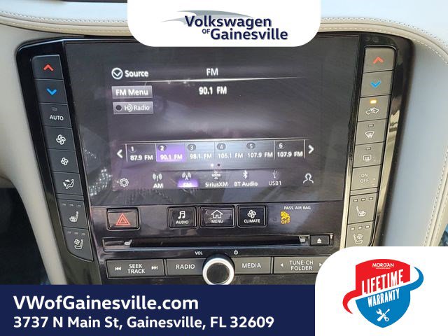 Used 2023 INFINITI QX50 Sensory image 31