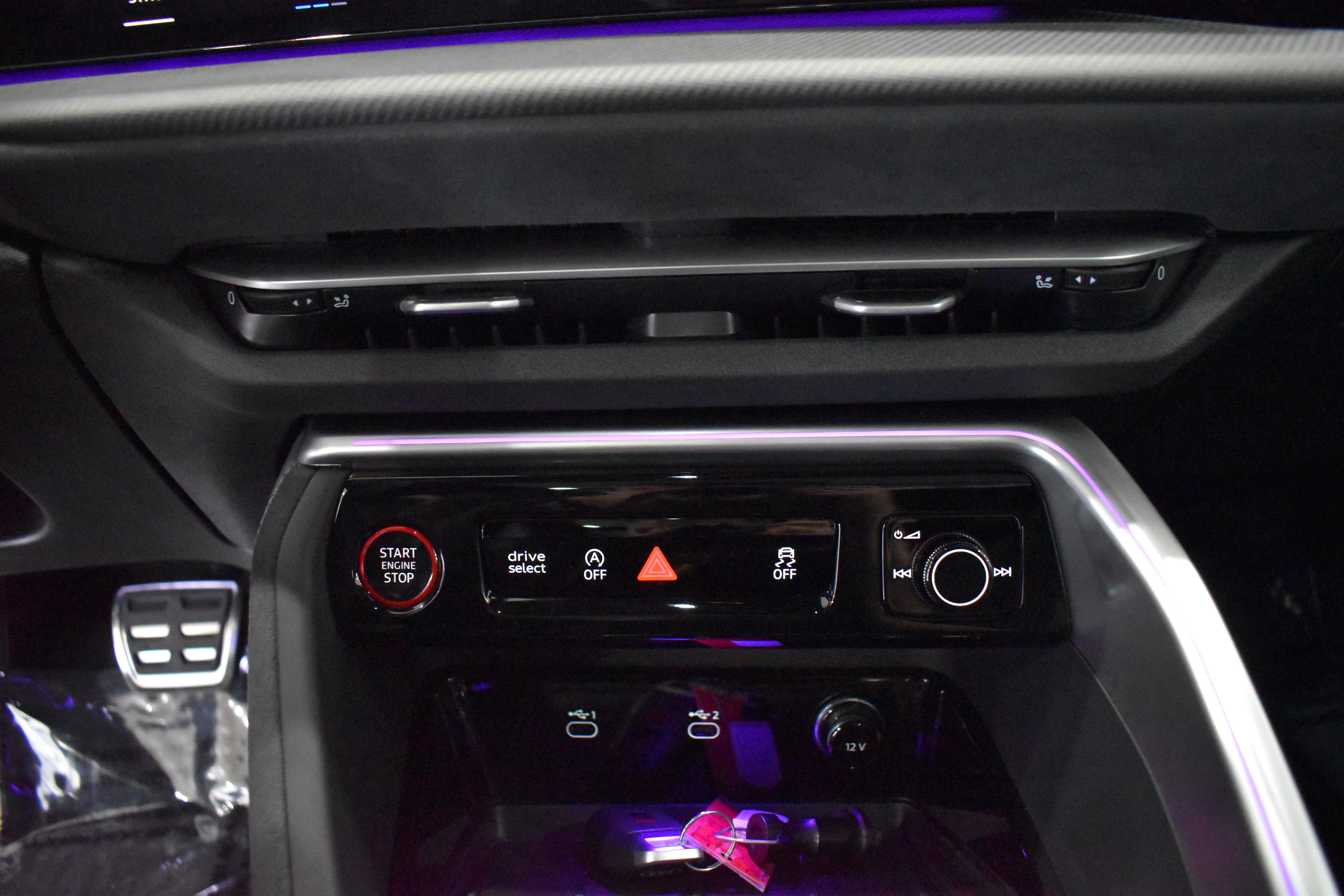 New 2026 Audi SQ5 Premium Plus AWD/4WD image 15