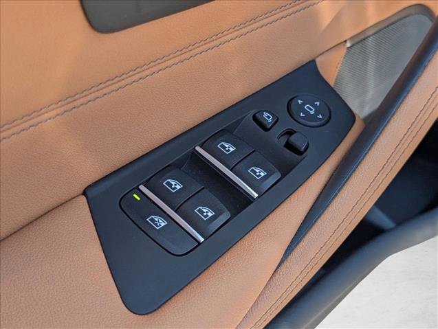 Used 2023 BMW 540i w/ M Sport Package RWD image 12