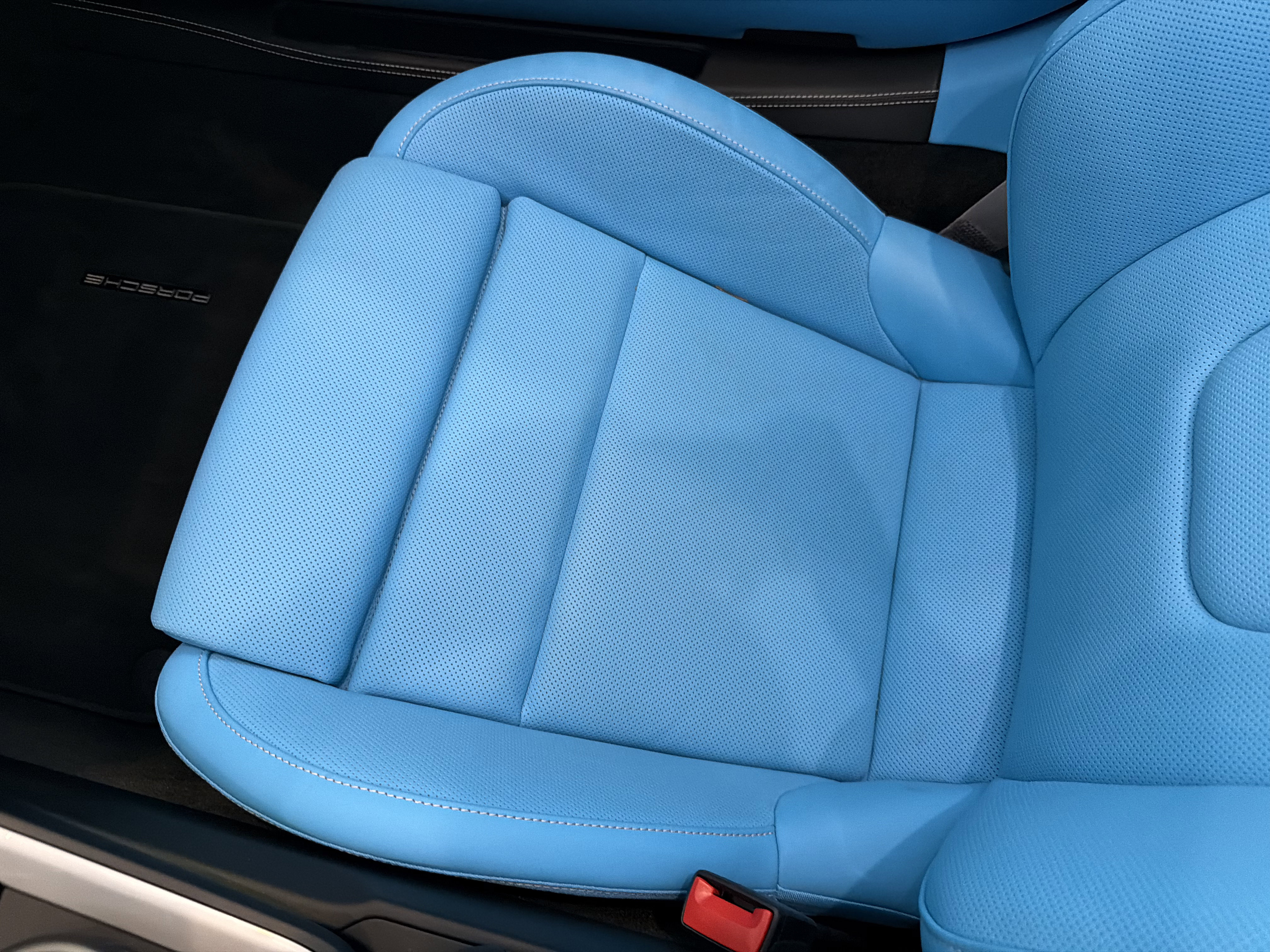 Certified 2024 Porsche 911 Targa 4 GTS image 51