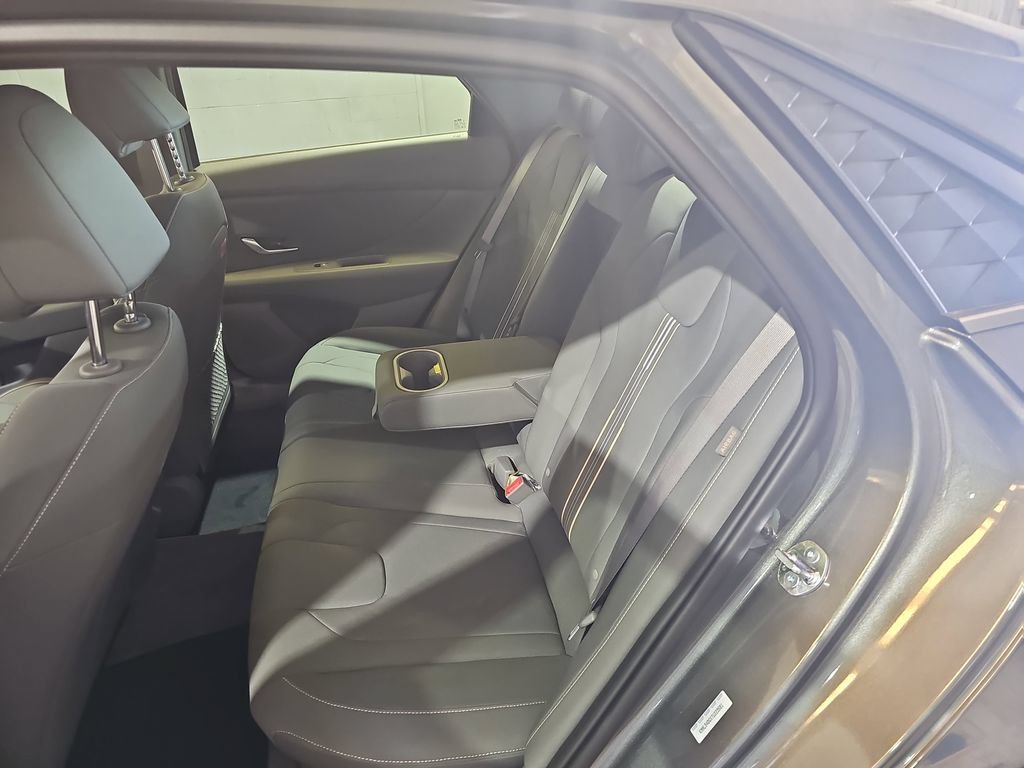 New 2026 Hyundai Elantra SEL Sport Premium FWD image 15