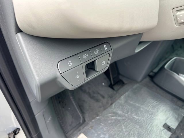 New 2026 Kia EV9 Wind image 19