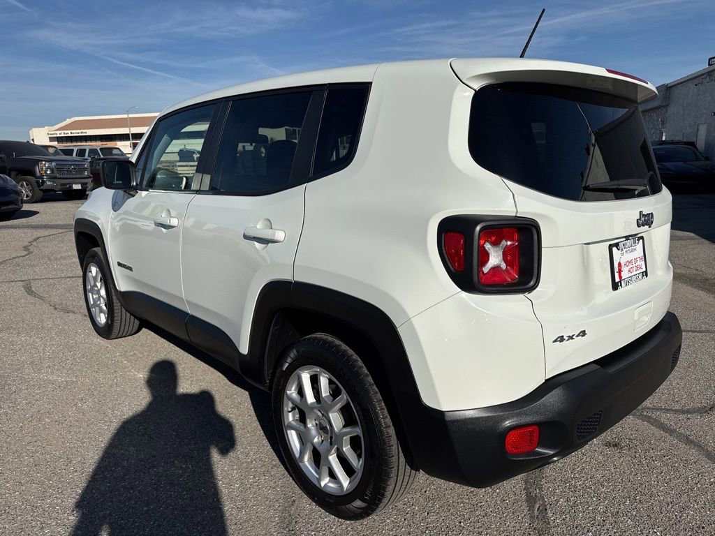 Used 2023 Jeep Renegade Latitude image 5