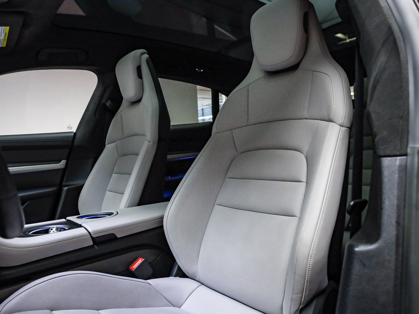 Certified 2023 Porsche Taycan Turbo S AWD/4WD image 5