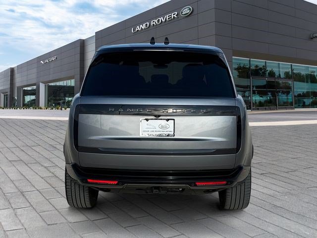 Certified 2024 Land Rover Range Rover Long Wheelbase SE AWD/4WD image 4