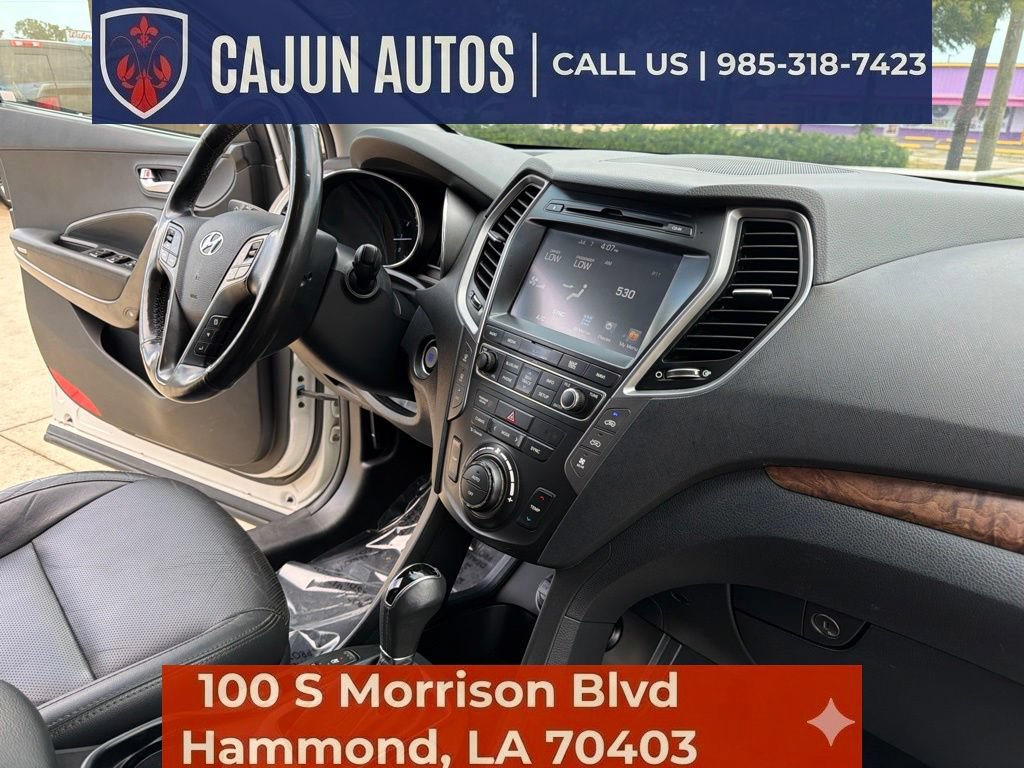 Used 2017 Hyundai Santa Fe Limited FWD image 19
