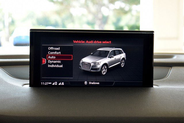 Used 2019 Audi Q7 3.0T Premium Plus w/ Premium Plus Package AWD/4WD image 22