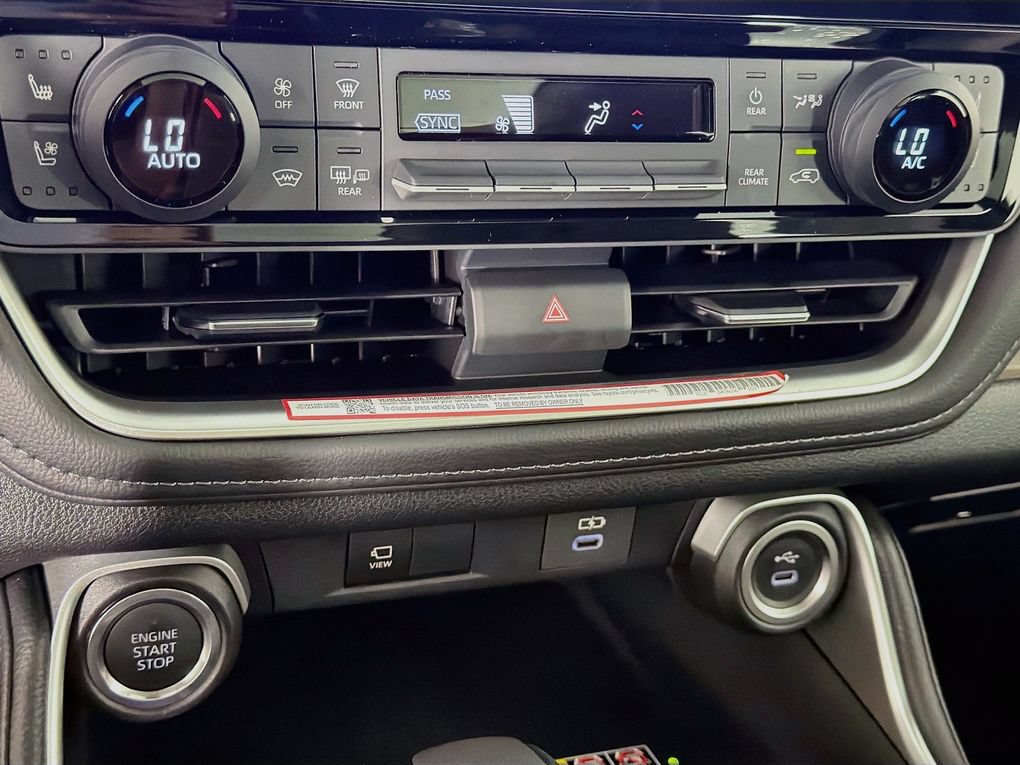 New 2026 Toyota Grand Highlander AWD image 19