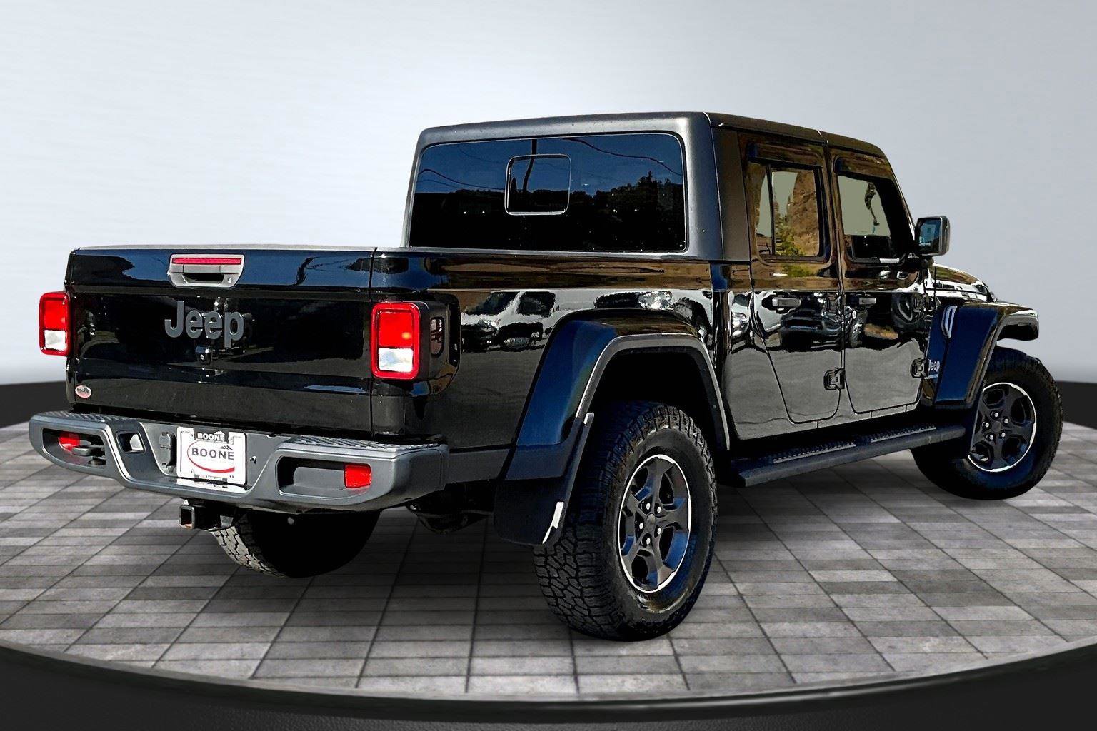 Used 2022 Jeep Gladiator Sport image 13