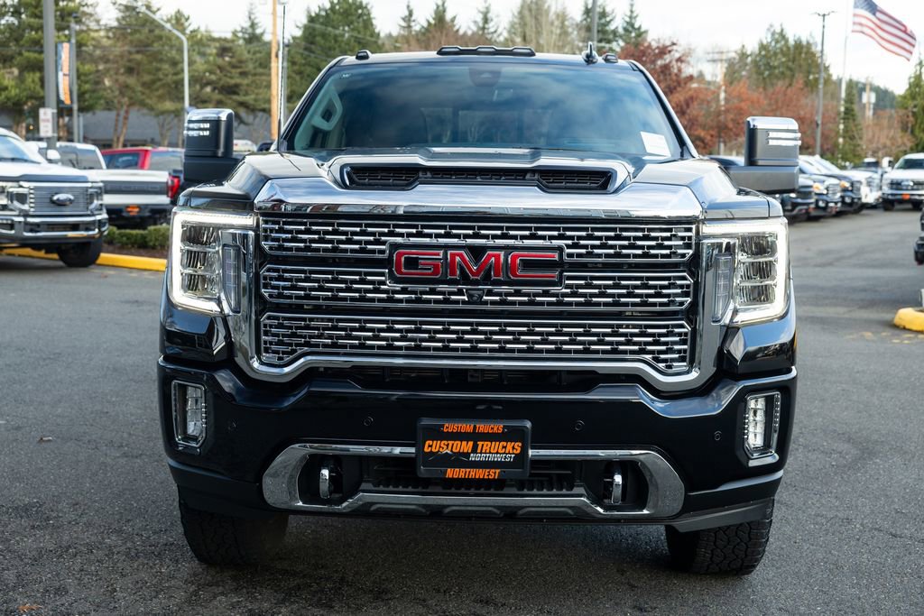 Used 2022 GMC Sierra 2500 Denali w/ Denali Black Diamond Edition image 9