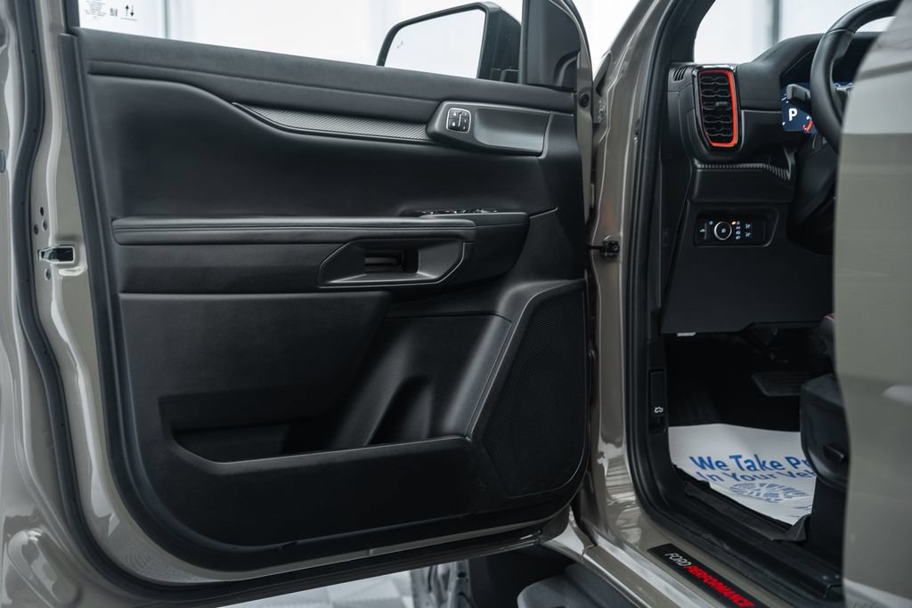Used 2025 Ford Ranger Raptor AWD/4WD image 53