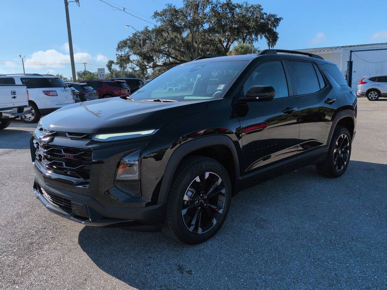 New 2027 Chevrolet Equinox RS FWD image 8