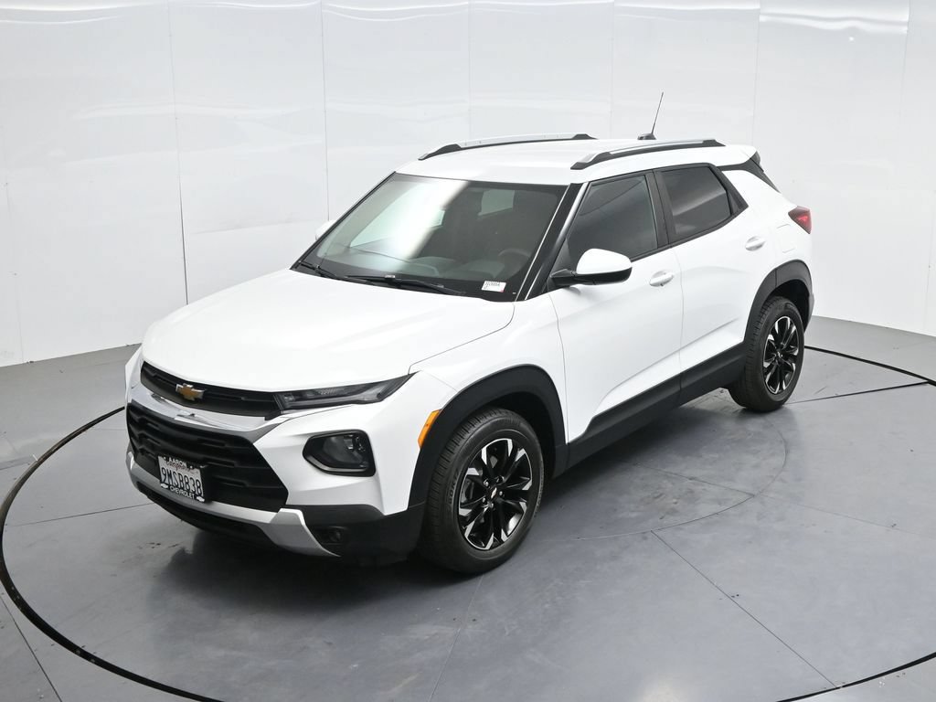 Used 2023 Chevrolet TrailBlazer LT FWD image 42