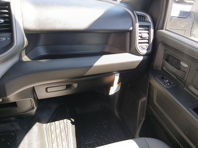 New 2027 RAM 4500 Tradesman w/ Chrome Appearance Group AWD/4WD image 33