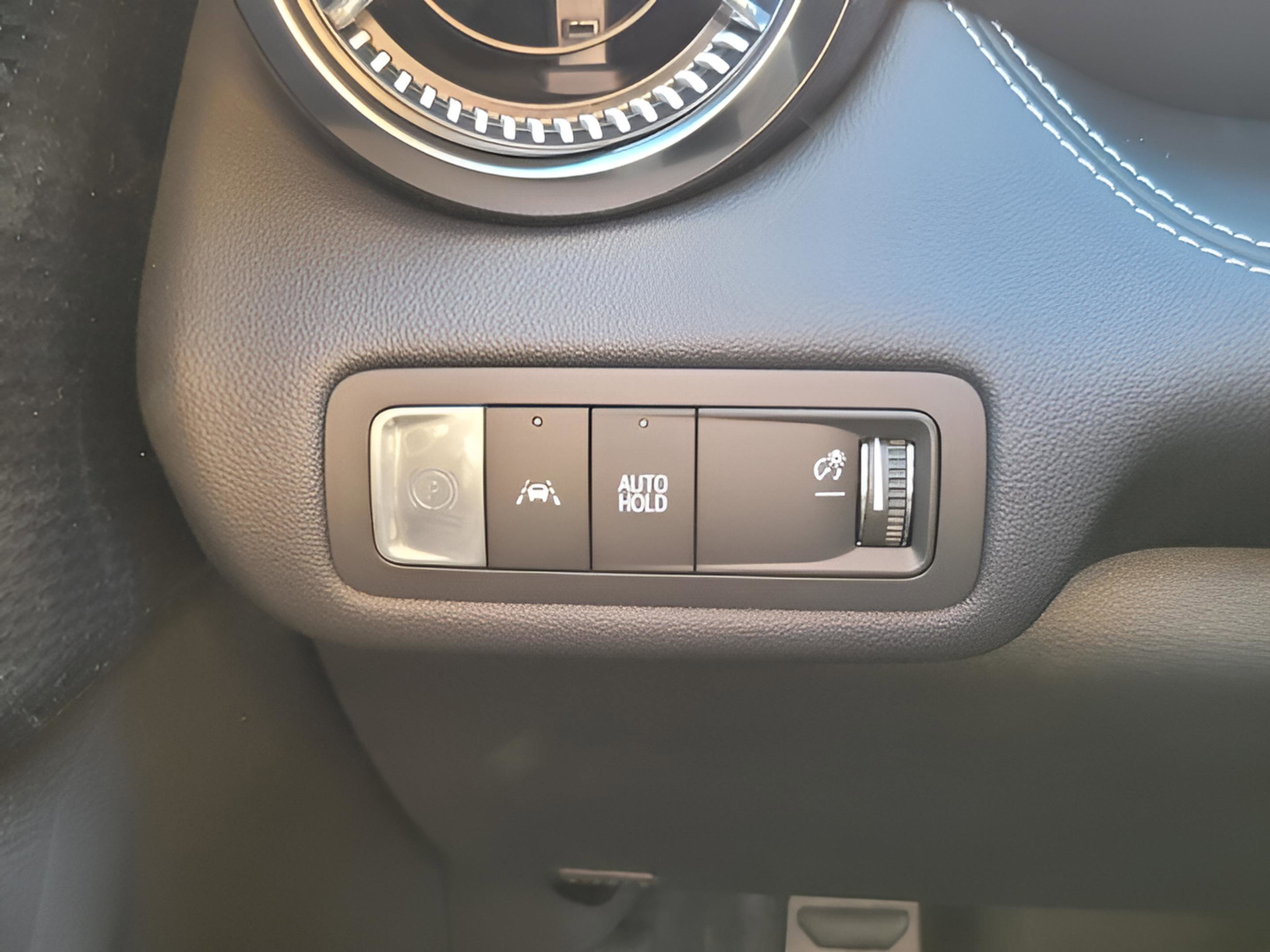 New 2026 Chevrolet Blazer EV LT w/ Super Cruise Package image 16