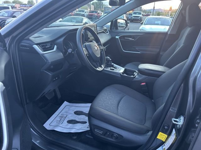 Used 2021 Toyota RAV4 XLE AWD/4WD image 11