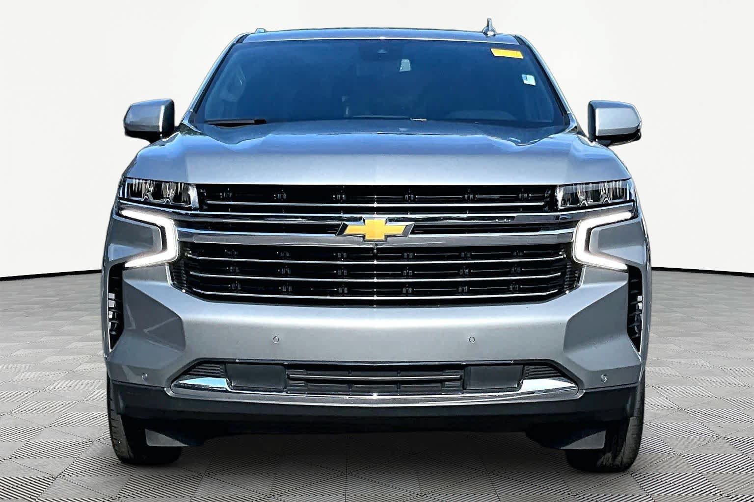 Used 2024 Chevrolet Tahoe LT w/ LT Signature Plus Package RWD image 4